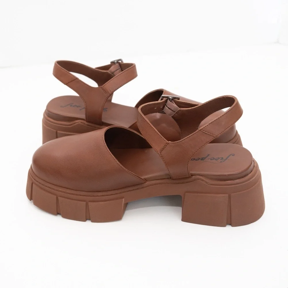 Free People |‎ Milan Platform Mary Janes Shoes